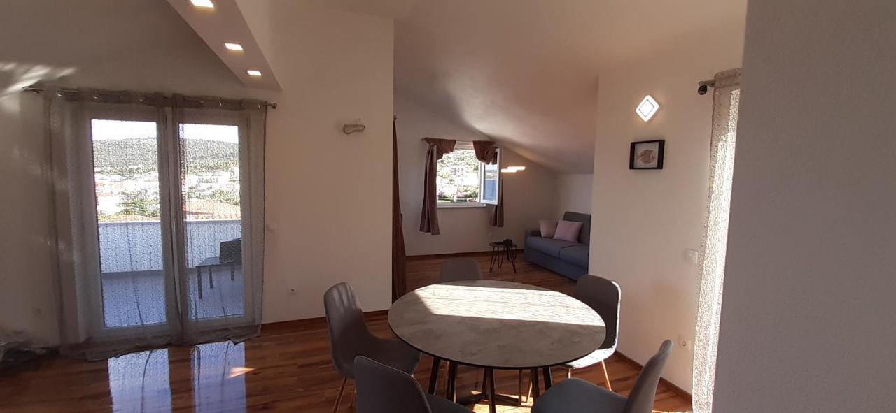 Apartmani Rita 斯拉汀 外观 照片