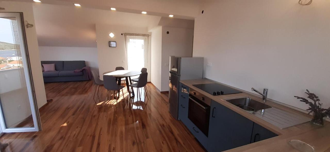 Apartmani Rita 斯拉汀 外观 照片