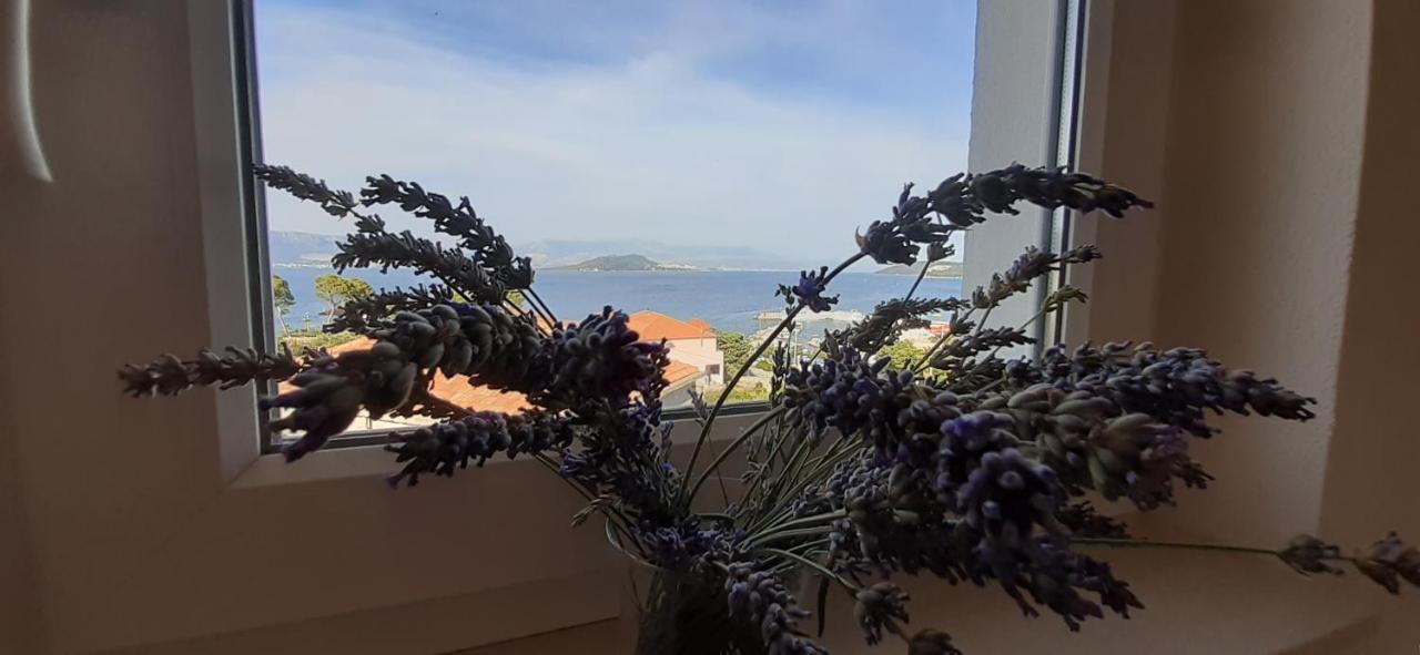 Apartmani Rita 斯拉汀 外观 照片
