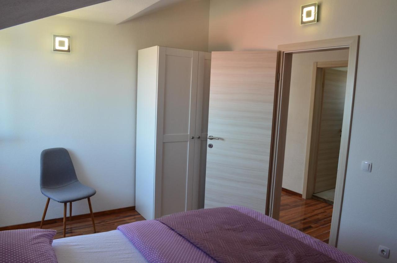 Apartmani Rita 斯拉汀 外观 照片